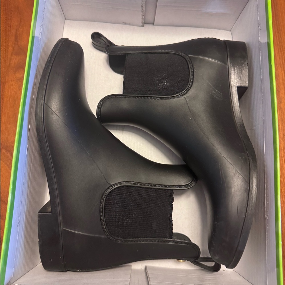 Black Matte Chelsea Rain Boots